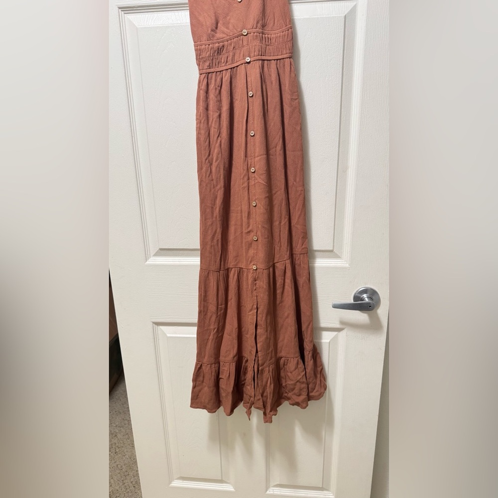 BE COOL Terracotta Button-Front Maxi Dress - Picture 4 of 8